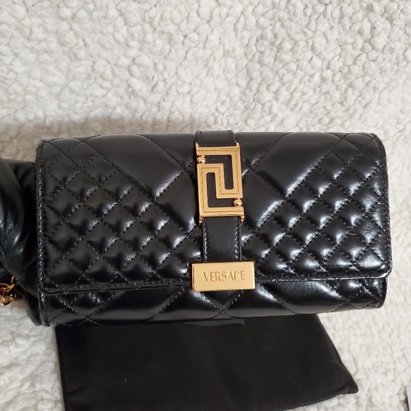 Versace Greca Goddess Mini Quilted Patent Leather Shoulder Bag - Picture 3 of 16